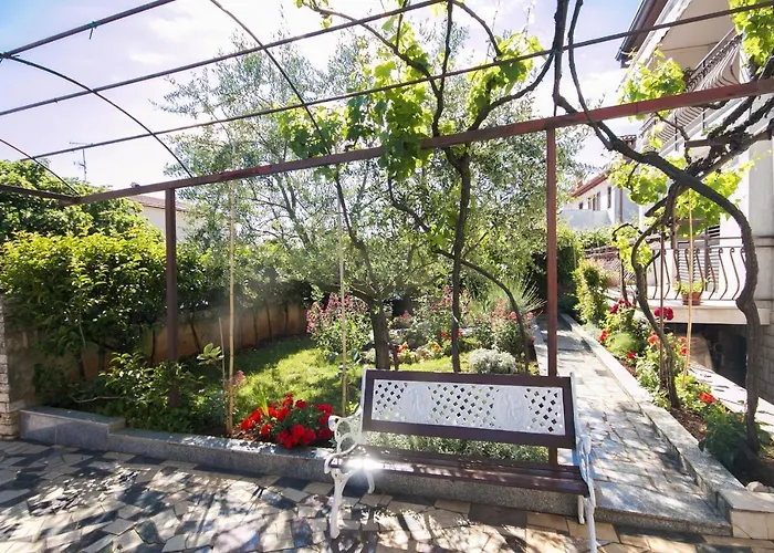 With Parking Space - 7033 * 포레치