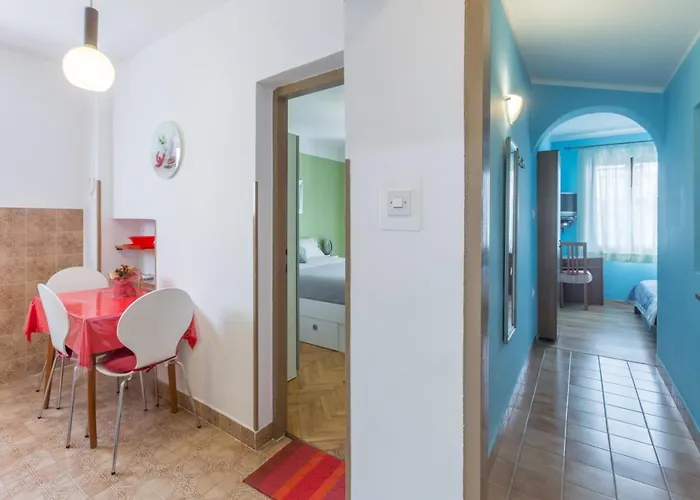 With Parking Space - 7033 公寓